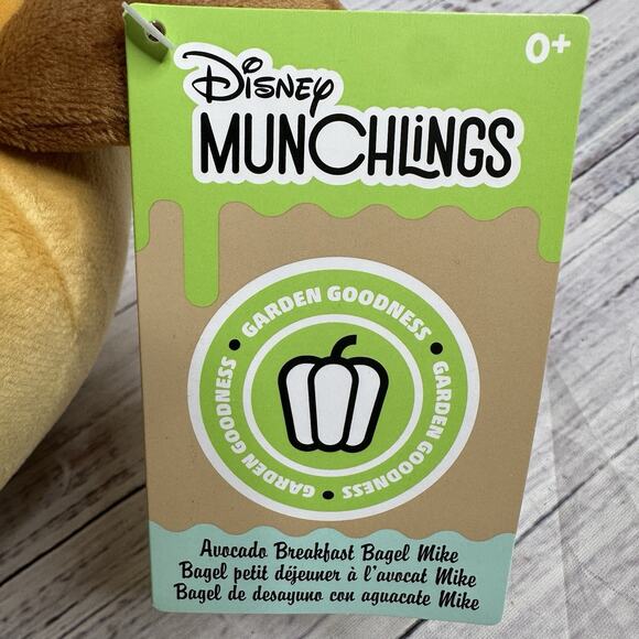 Disney Parks Munchlings Scented Mike Wazowski Avocado Bagel Plush 13 1/2 In New - Picture 6 of 6